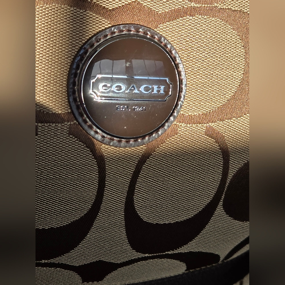 COACH NWT 2011 Signature Khaki And Brown Stripe File Bag - Picture 4 of 13